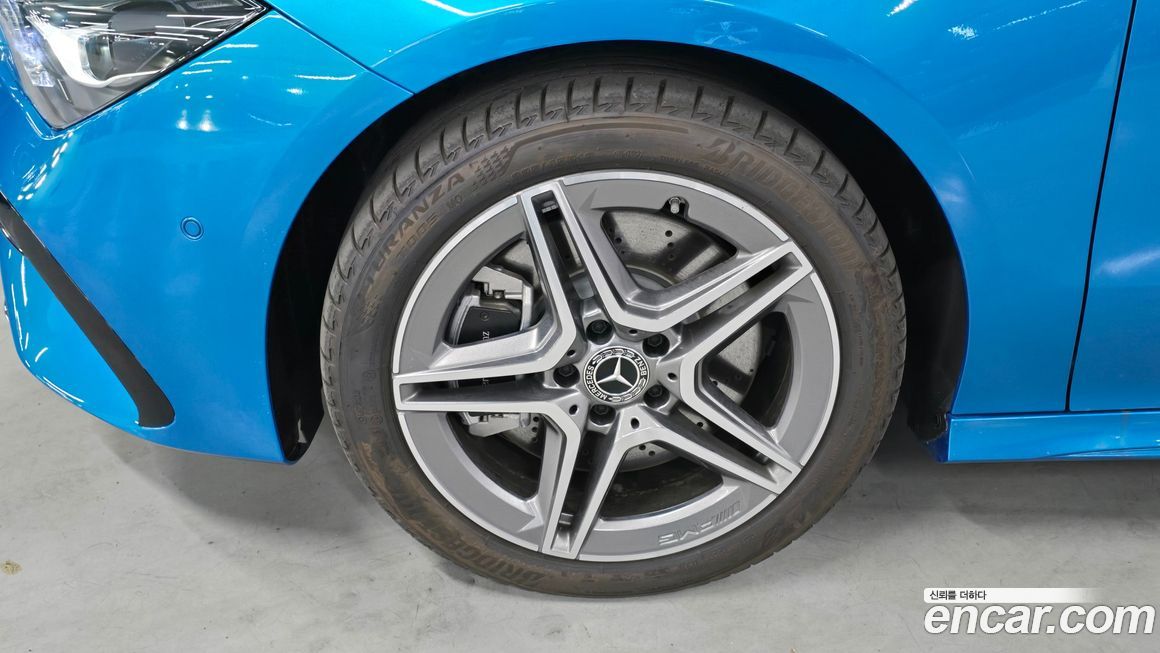 Mercedes-Benz CLA-Class CLA250 4MATIC, 2024