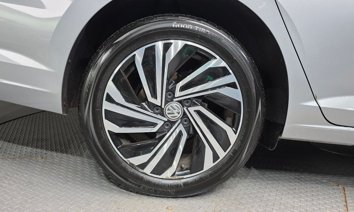 Volkswagen Jetta 1.4 TSI Prestige, 2021