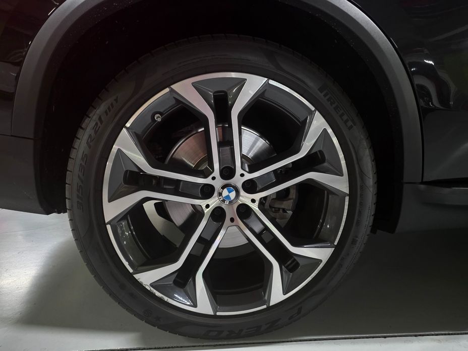 BMW X5 xDrive 40i xLine, 2022
