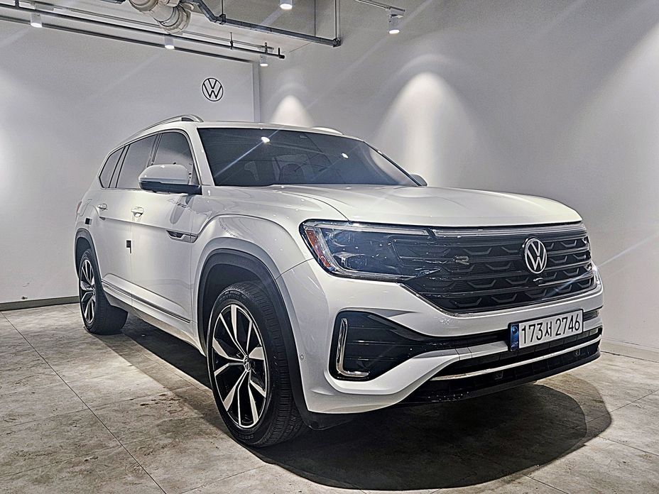 Volkswagen Atlas 2.0 TSI R-LINE 7-Seater, 2025