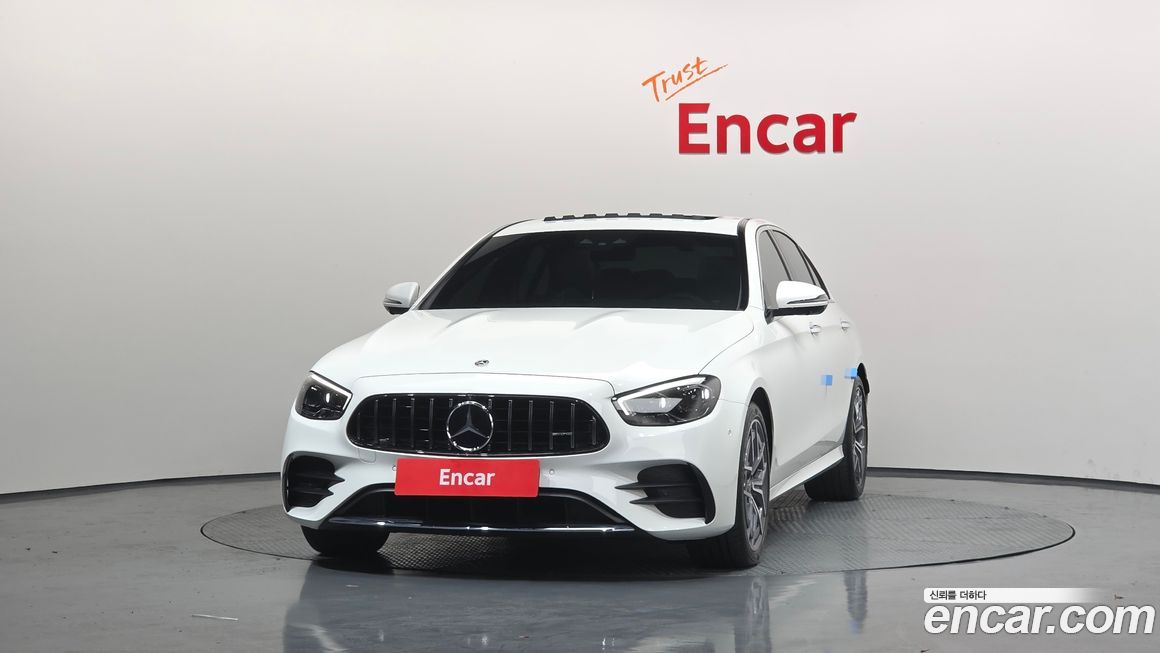 Mercedes-Benz E-Class E220d 4MATIC AMG Line, 2023