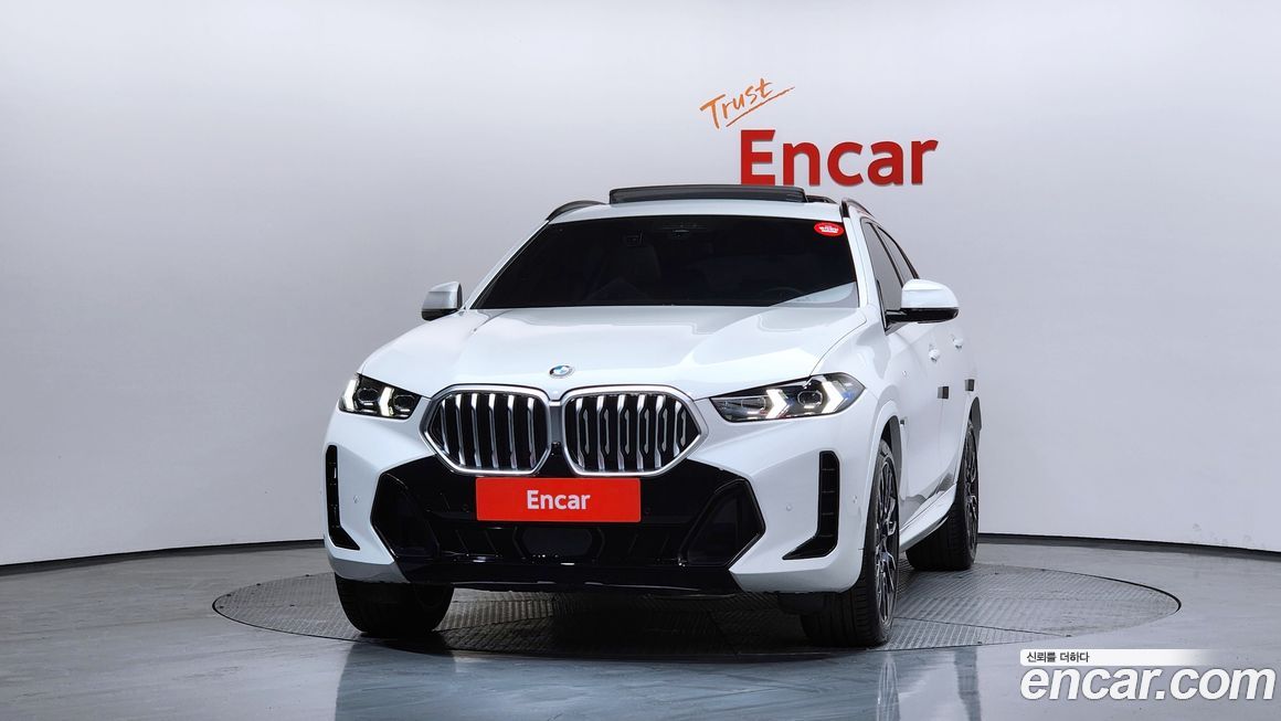 BMW X6 xDrive40i M Sport, 2024