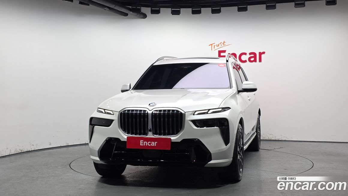 BMW X7 xDrive 40i M Sport 6STR, 2024