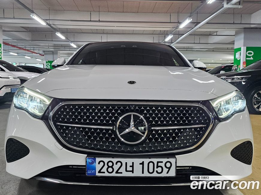 Mercedes-Benz E-Class E200 Avantgarde, 2025