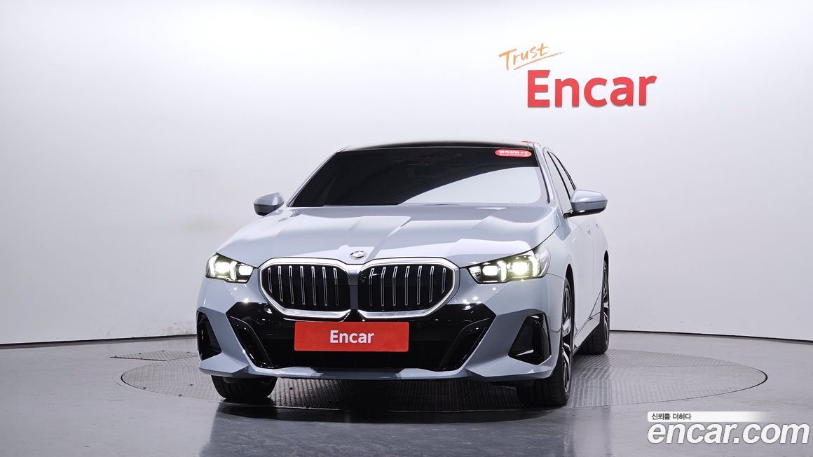BMW 5-Series 530i xDrive M Sport, 2025