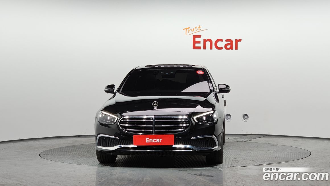 Mercedes-Benz E-Class E350 4MATIC Exclusive, 2023
