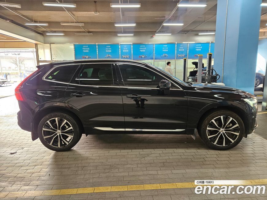 Volvo XC60 B6 Ultimate Bright, 2023