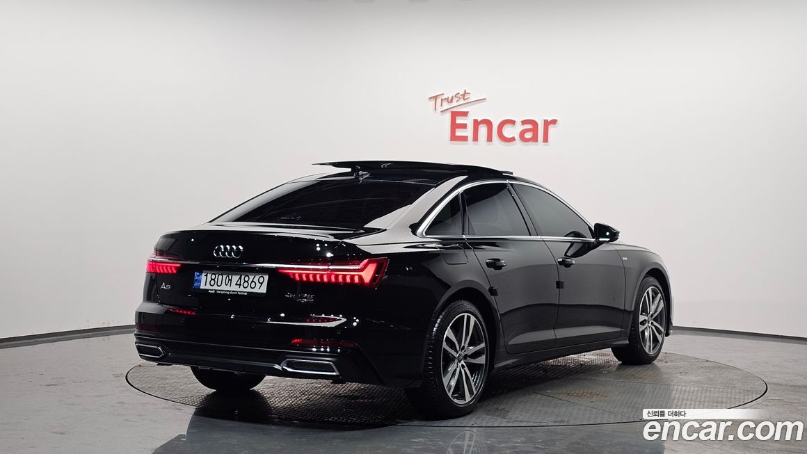 Audi A6 45 TFSI Quattro Premium, 2023