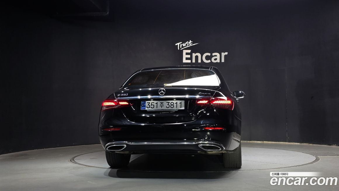 Mercedes-Benz E-Class E350 4MATIC Avantgarde, 2022