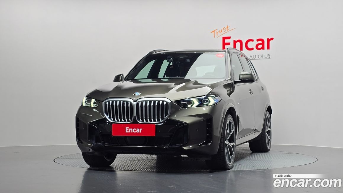 BMW X5 xDrive 40i M Sport, 2025
