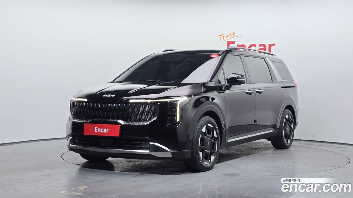 Kia Carnival 9-Seater Noblesse, 2024