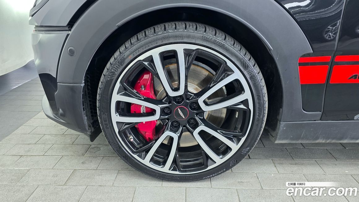 Mini Clubman JCW, 2023