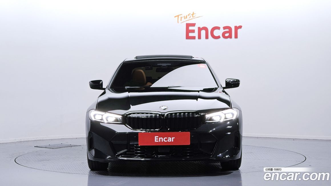 BMW 3-Series 320i M Sport, 2024