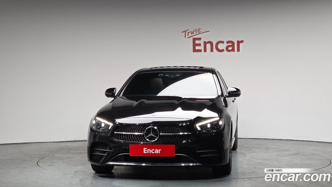 Mercedes-Benz E-Class E250 AMG Line, 2023