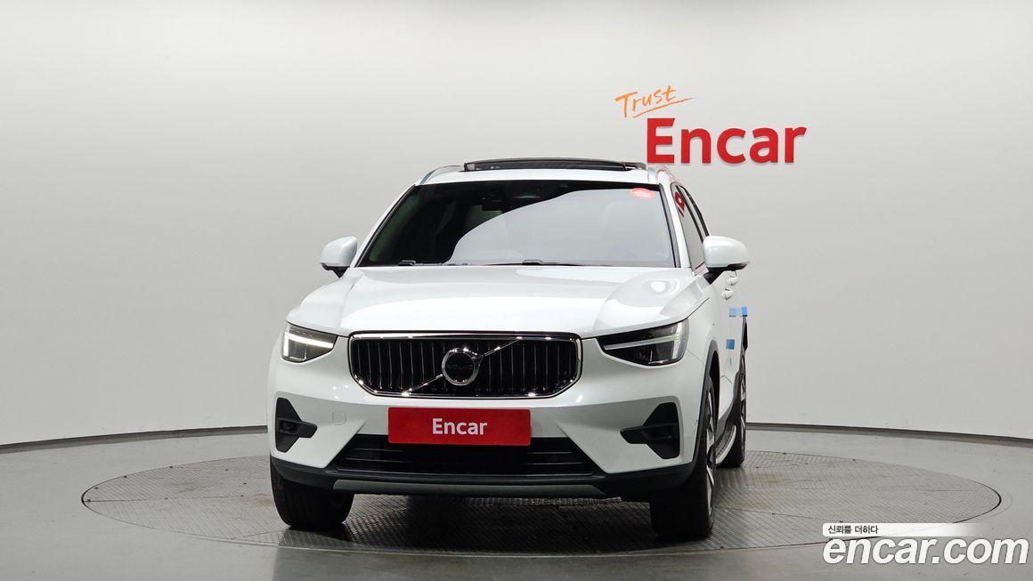Volvo XC40 B4 Ultimate Bright, 2023