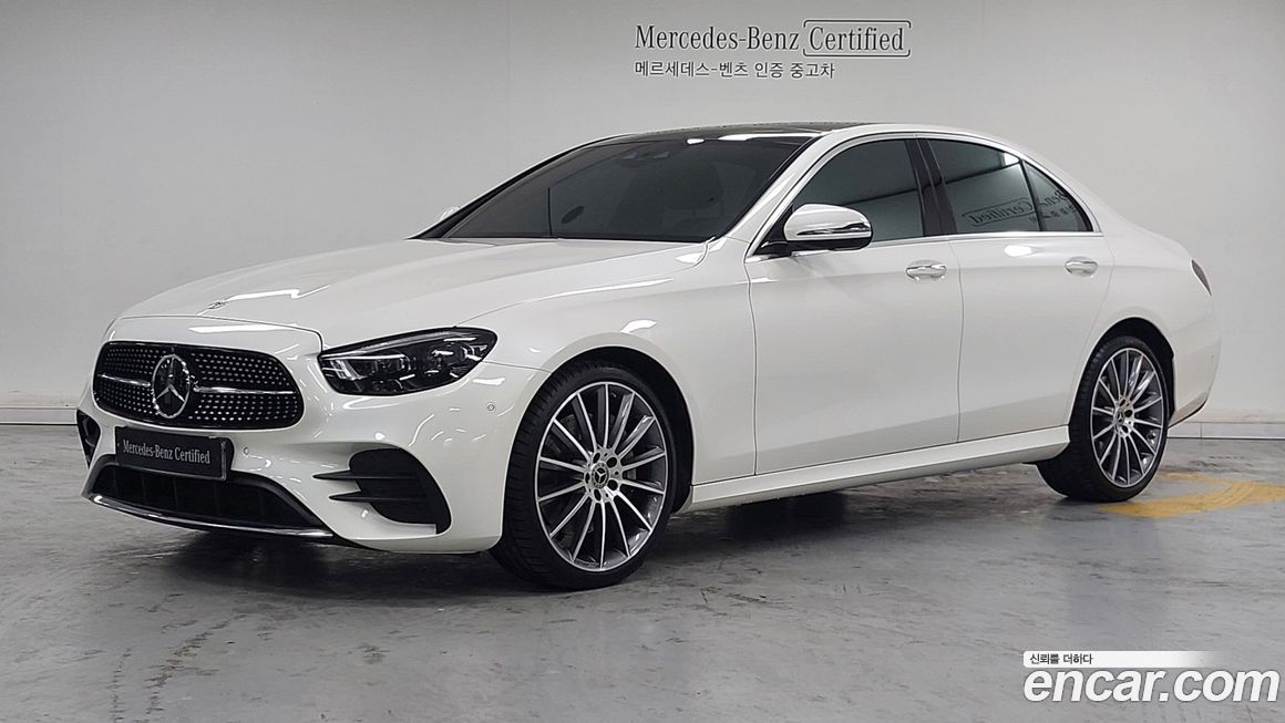 Mercedes-Benz E-Class E350 4MATIC AMG Line, 2022