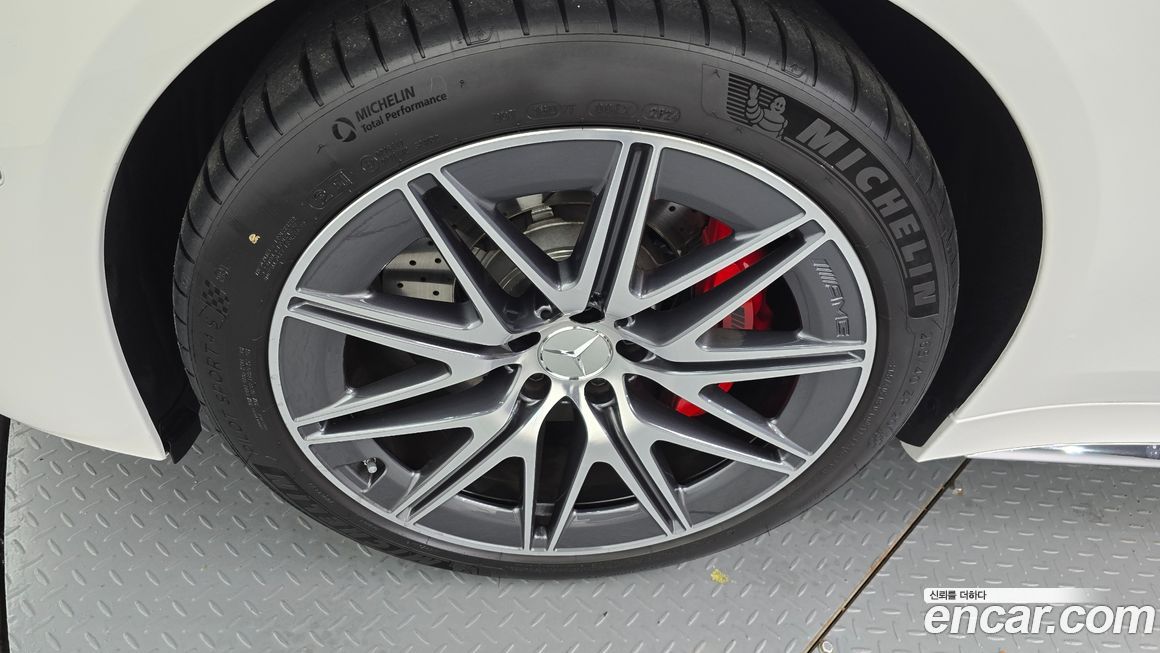 Mercedes-Benz AMG GT 4Door 43 4MATIC+, 2025