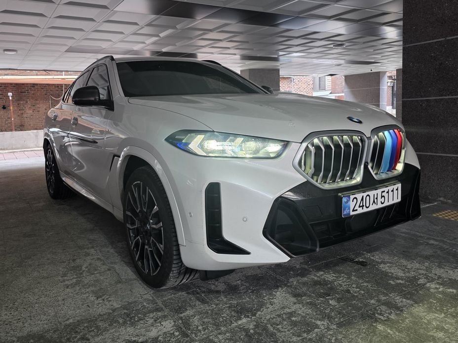 BMW X6 xDrive40i M Sport, 2024