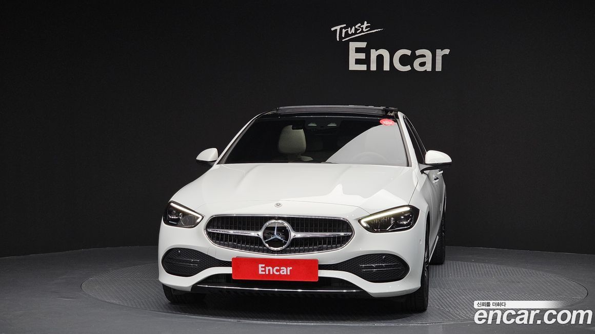 Mercedes-Benz C-Class C300 4MATIC Avantgarde, 2024