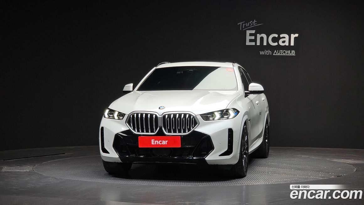 BMW X6 xDrive40i M Sport, 2024