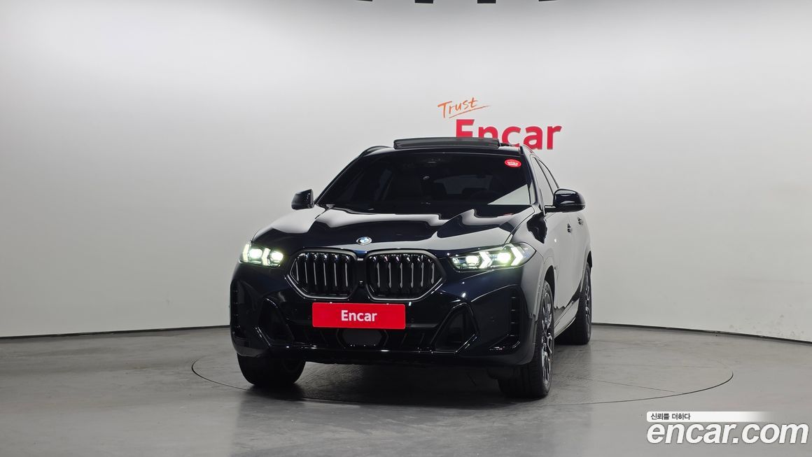 BMW X6 xDrive40i M Sport, 2024