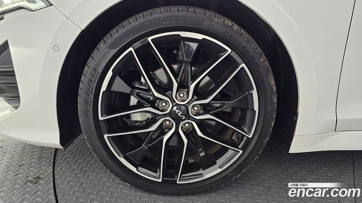 Kia K5 1.6 Turbo, 2023