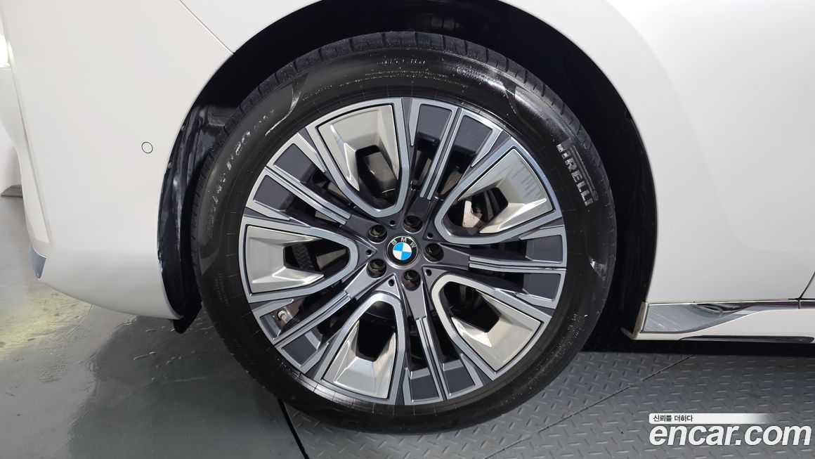 BMW 7-Series 740d xDrive Design Pure Excellence, 2023