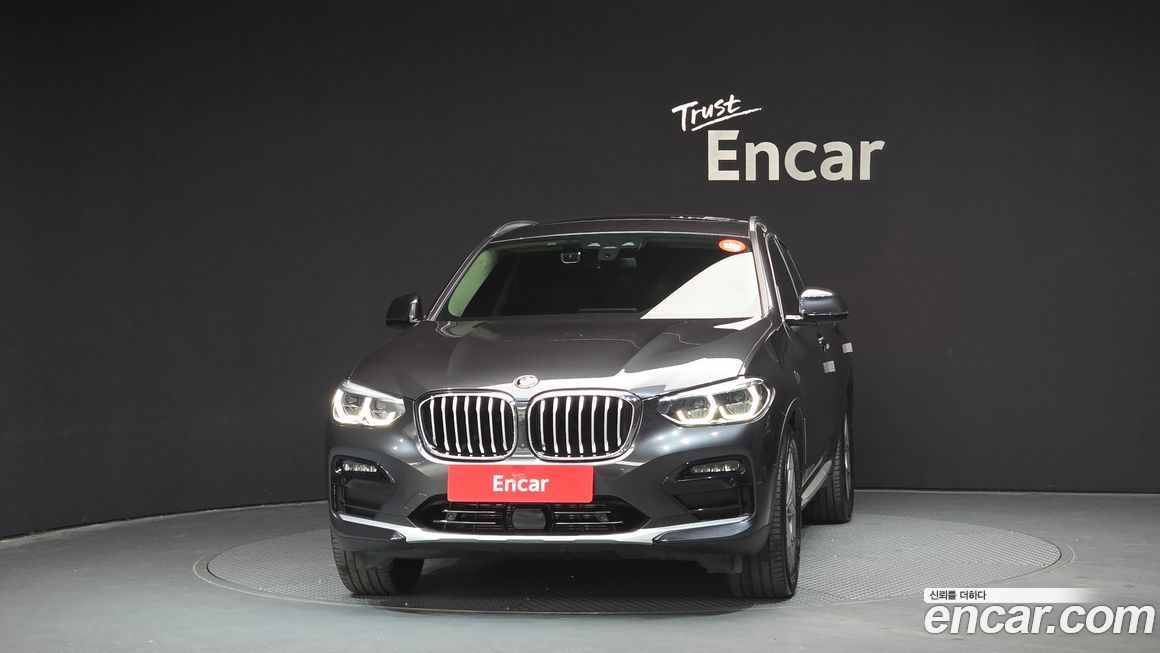 BMW X4 xDrive20i xLine, 2021