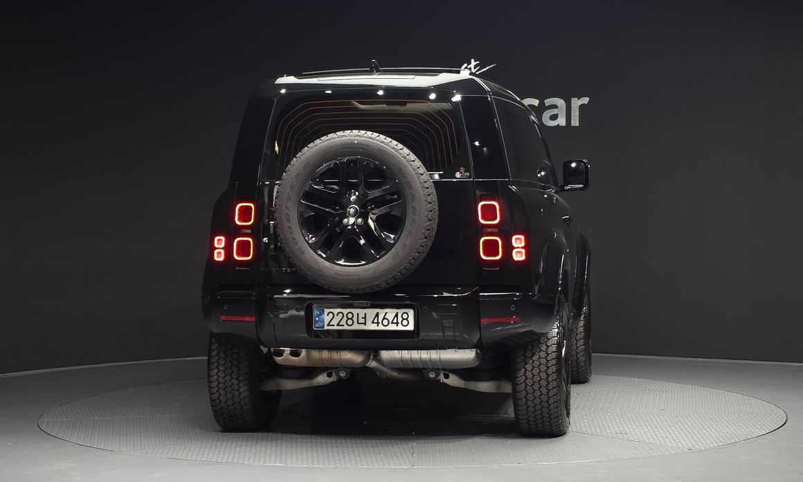 Land Rover Defender 90 D250 XS Edition, 2024