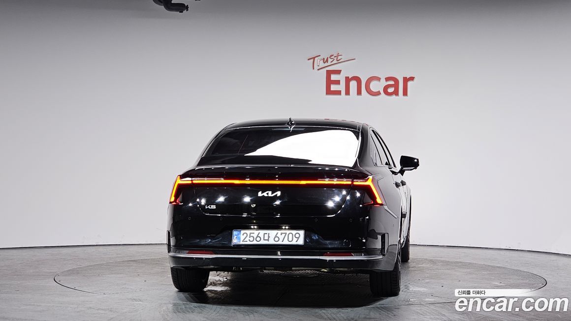 Kia K8 2.5 Gasoline 2WD, 2025