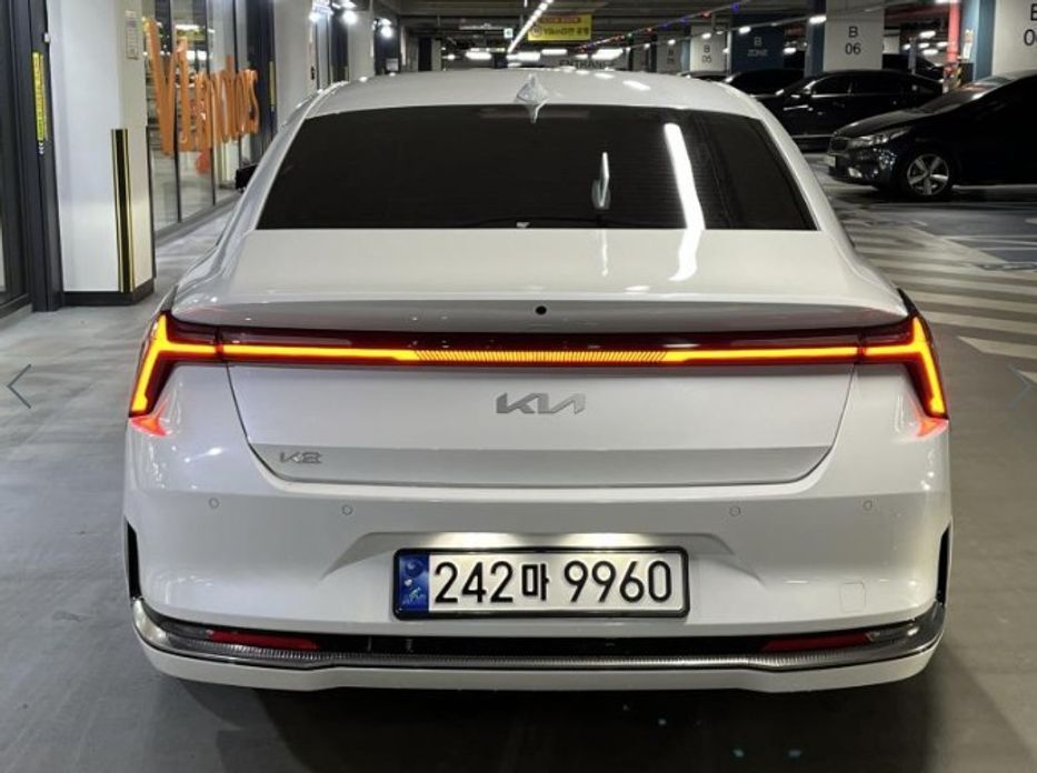 Kia K8 2.5 Gasoline 2WD, 2025
