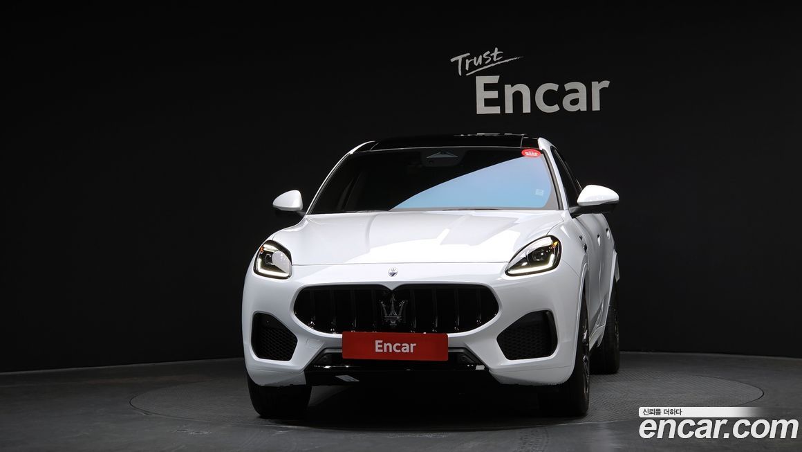 Maserati Grecale 2.0 AWD Modena, 2023