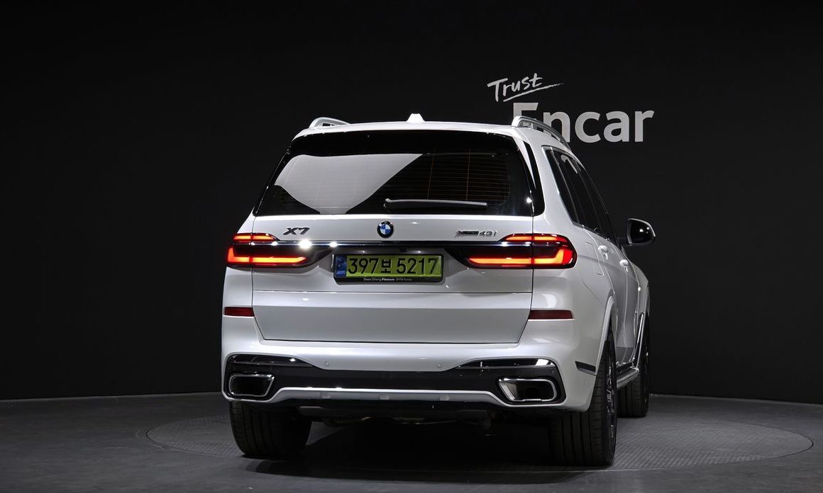 BMW X7 xDrive 40i M Sport 6STR, 2025