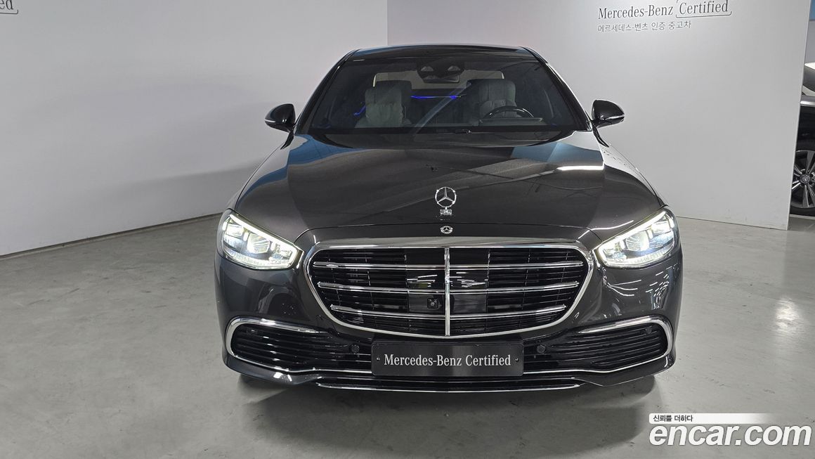 Mercedes-Benz S-Class S580L 4MATIC, 2025