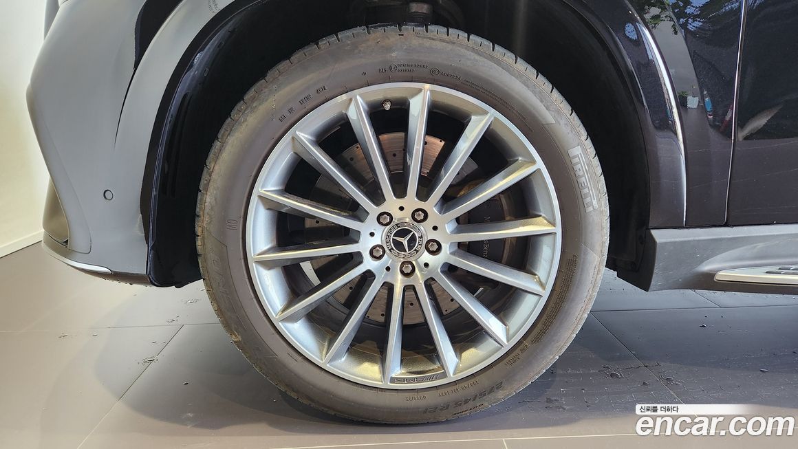 Mercedes-Benz GLE-Class GLE450 4MATIC, 2025