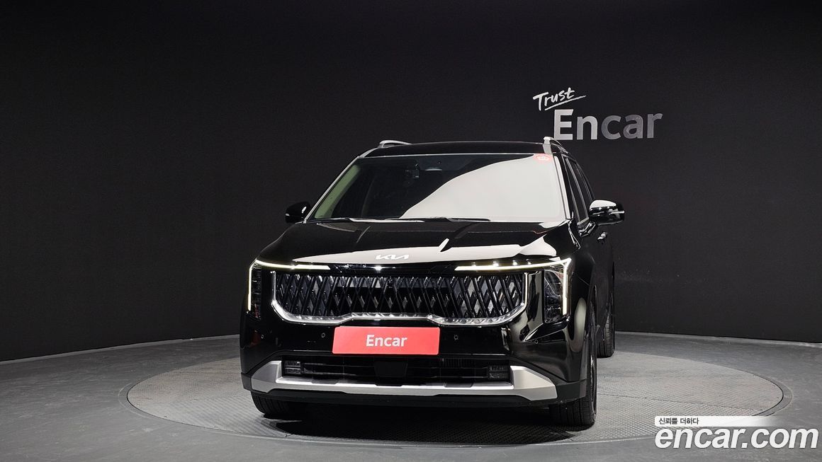 Kia Carnival 9-Seater Prestige, 2025