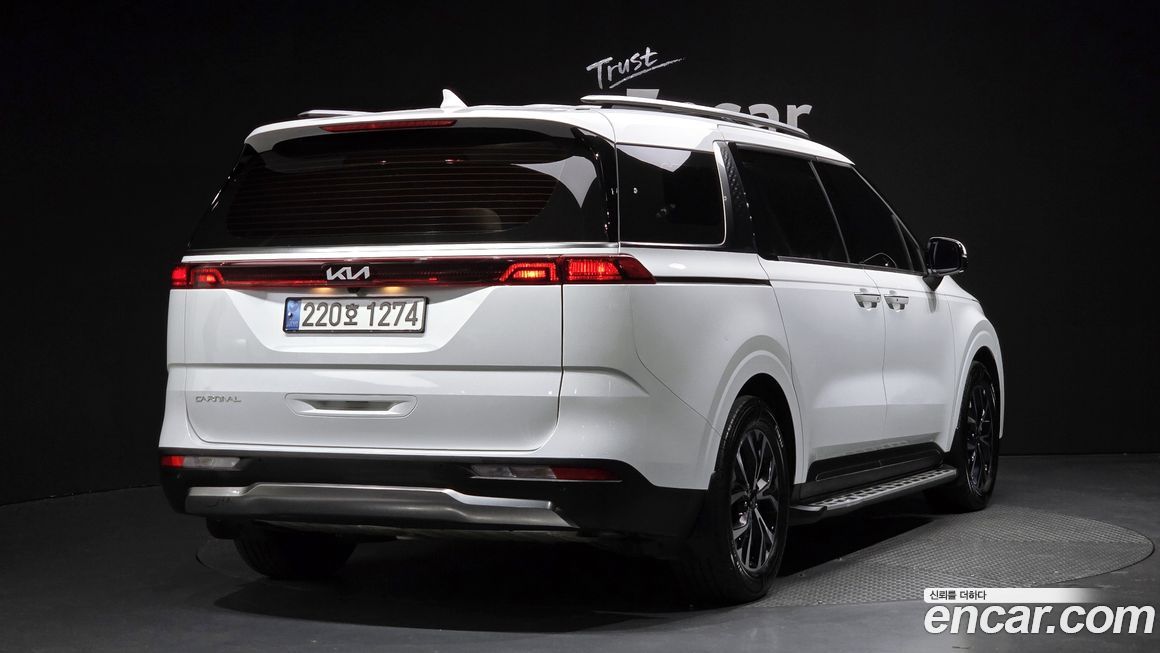 Kia Carnival 9-Seater Noblesse, 2023