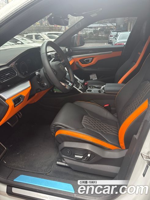 Lamborghini Urus 4.0 V8 S, 2024