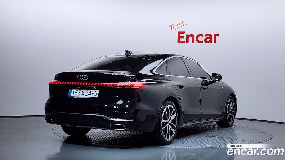 Audi A5 40 TFSI Quattro S Line, 2025