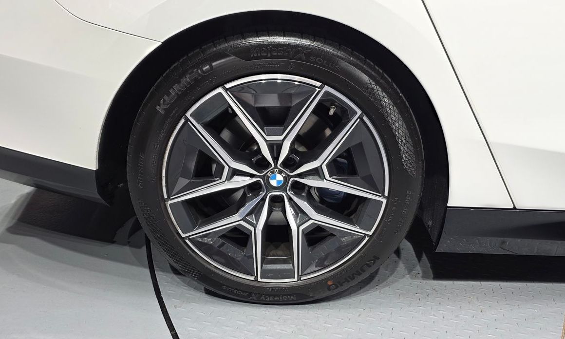 BMW 5-Series 523d M Sport, 2024