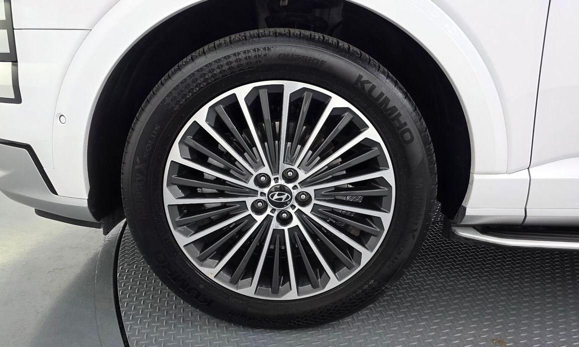 Hyundai Palisade Gasoline 2.5T 4WD 7-Seater, 2025