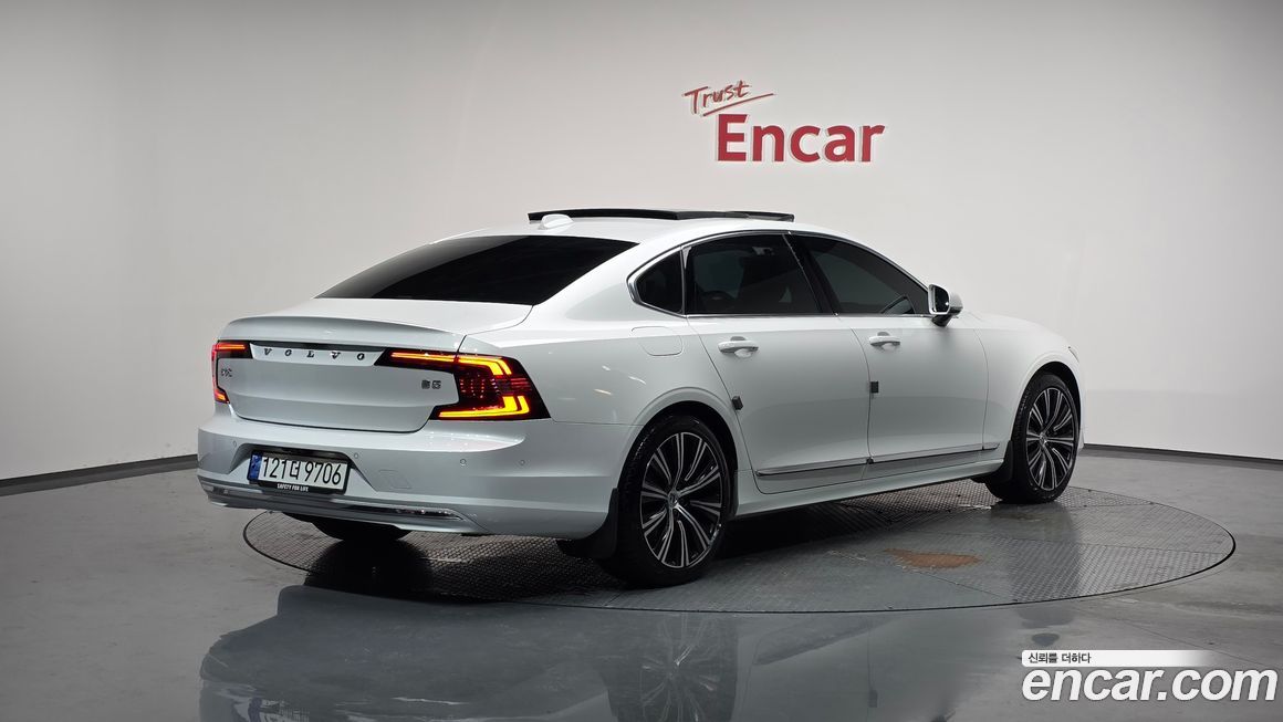 Volvo S90 B5 Ultimate Bright, 2024