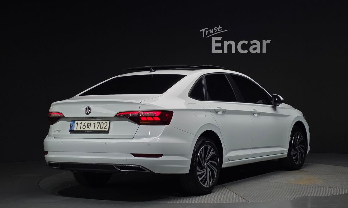 Volkswagen Jetta 1.4 TSI Prestige, 2021