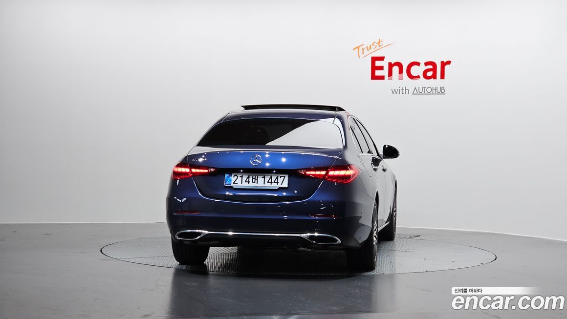 Mercedes-Benz C-Class C200 Avantgarde, 2025