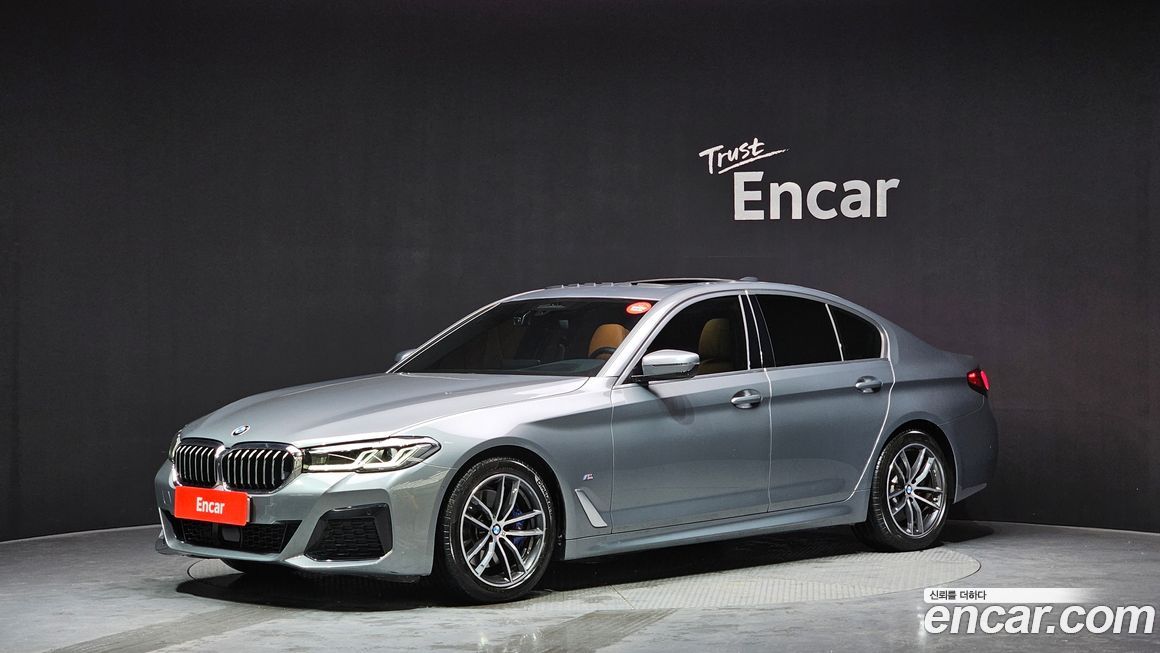 BMW 5-Series 520i M Sport, 2023