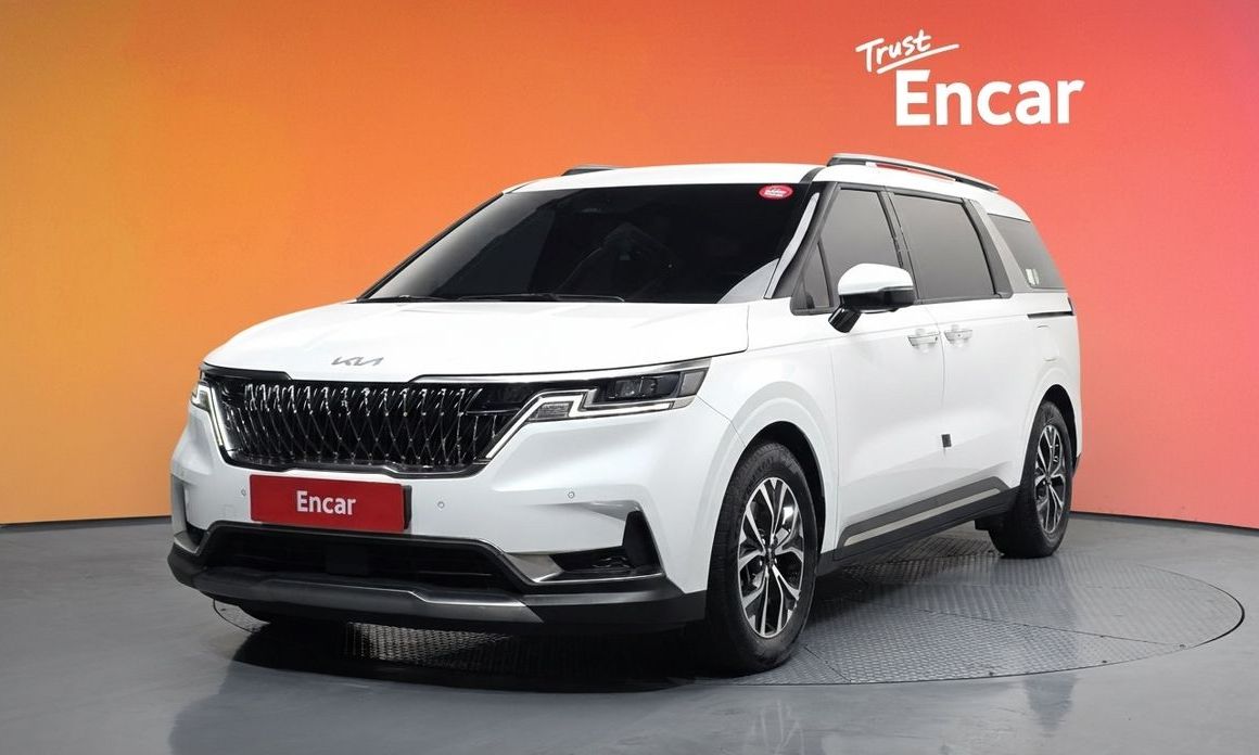 Kia Carnival 9-Seater Signature, 2023