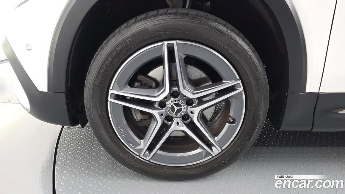 Mercedes-Benz GLB-Class GLB250 4MATIC, 2022