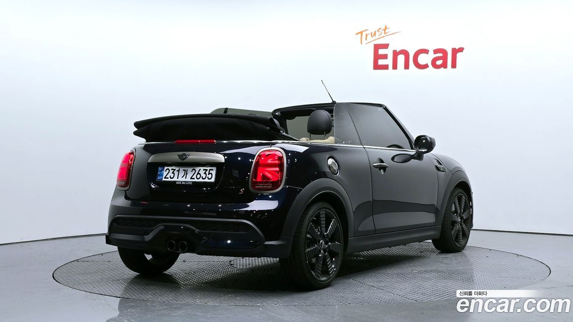 Mini Cooper Convertible Resolute Edition, 2024