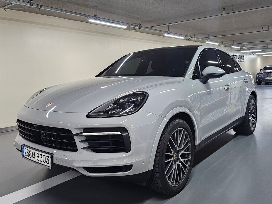 Porsche Cayenne 3.0 Coupe, 2022