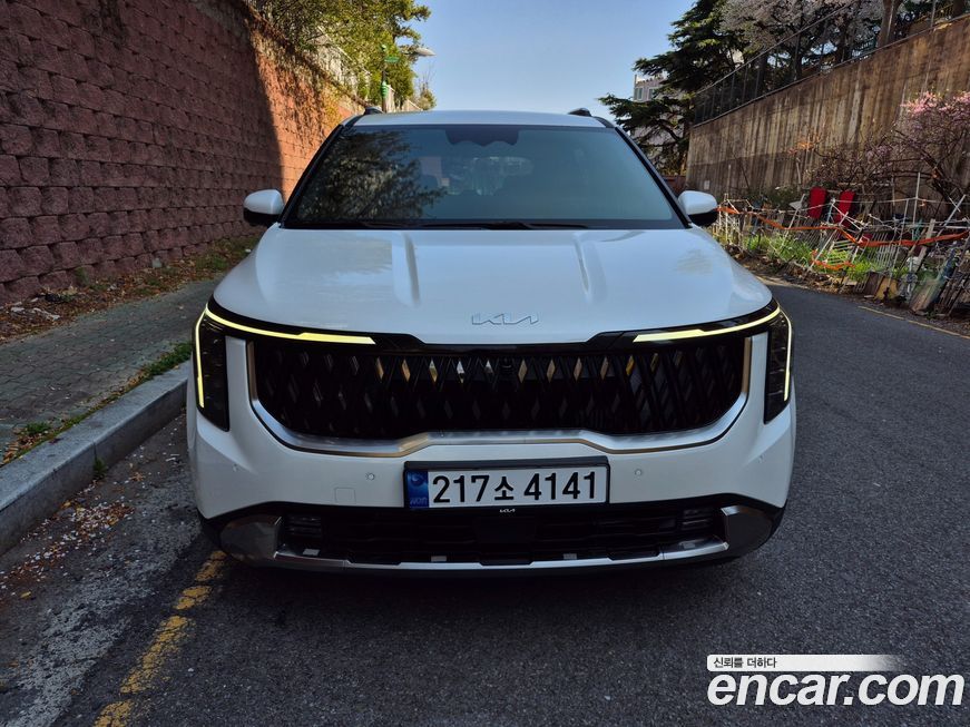 Kia Carnival 9-Seater Noblesse, 2025